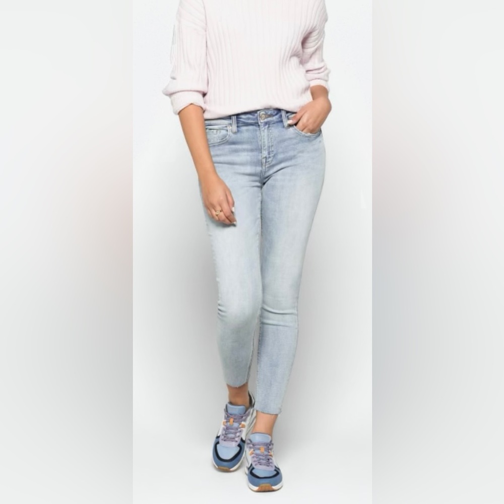 Perfect condition 2 petite Pistola Arielle skinny raw hem jeans